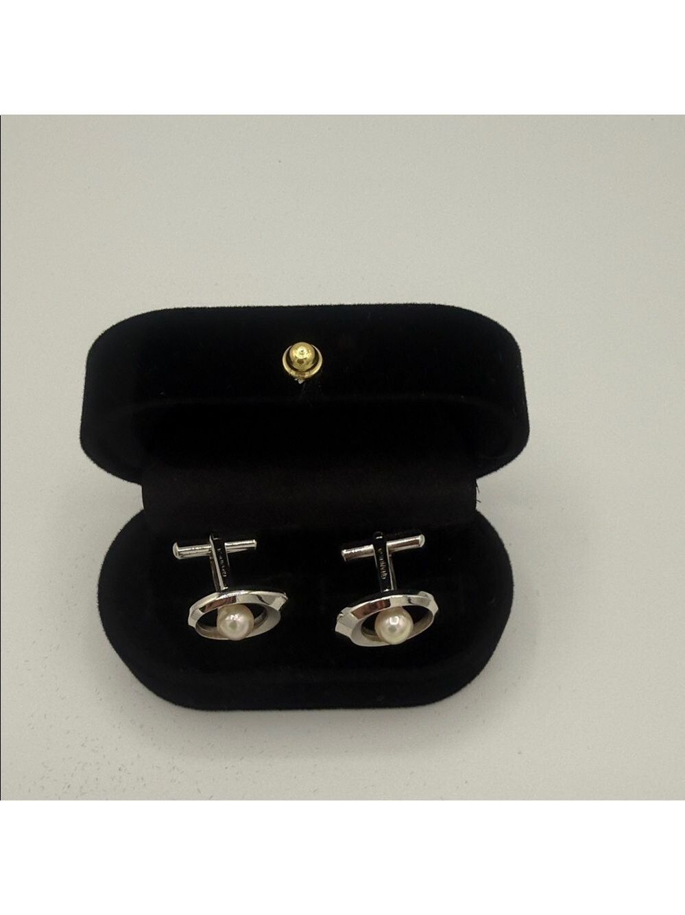 Silver tone and Culture Pearl Cuff Links Made in Japan